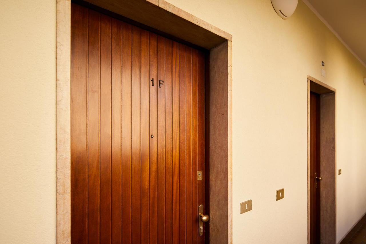 Cenacolo Vinciano-Duomo Luxury Apartment Milan Luaran gambar